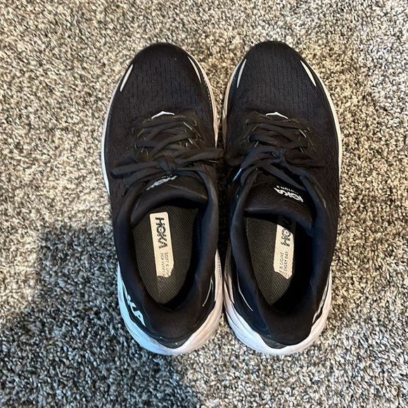 Hoka Clifton 8 - Picture 2 of 5